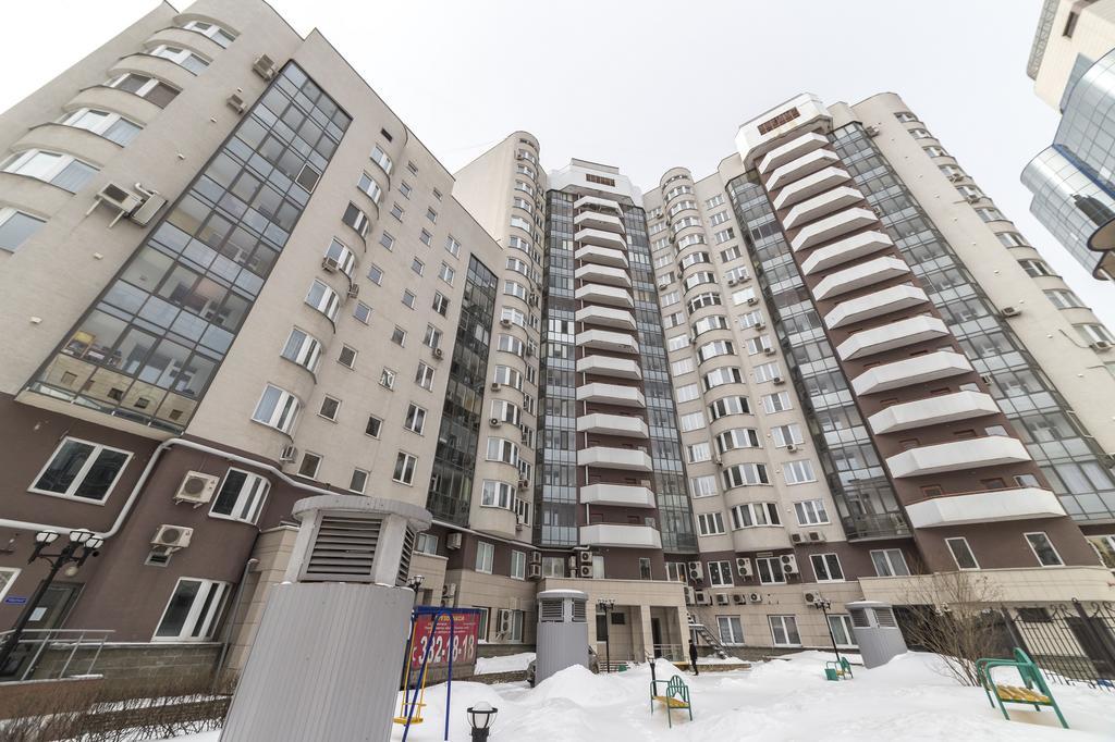 Apartment Domashny Uyut Na Belinskogo 41 Luxe Ekaterinburg Ngoại thất bức ảnh